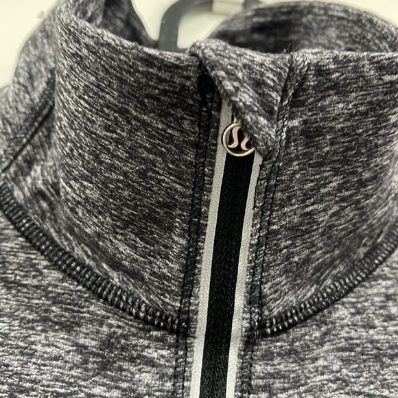Lululemon Star Runner Pullover Black Size 8 - Picture 11 of 16